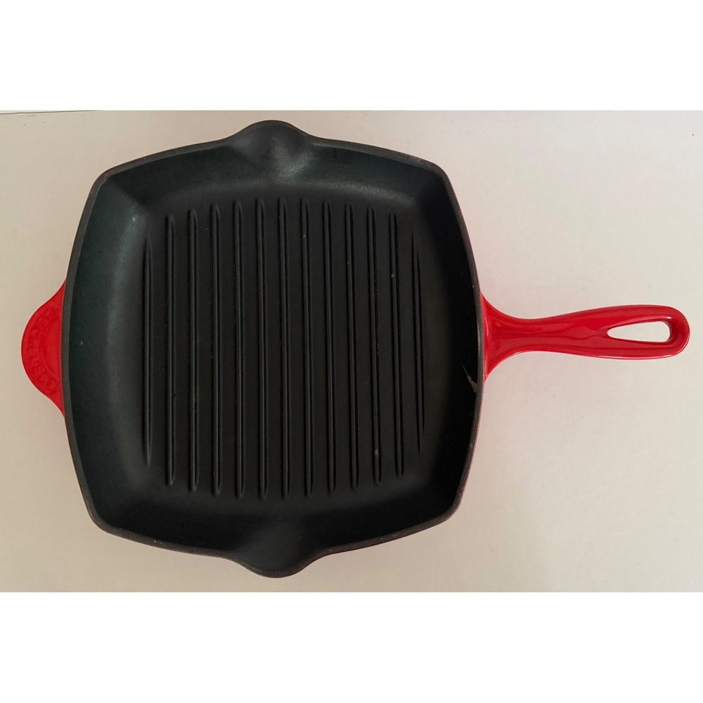 Le Creuset Red Enameled Cast Iron Square Grill Pan 26 France Luxury Classic - Picture 2 of 16